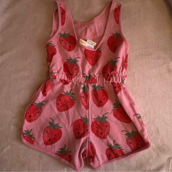 Zara Pink Romper with Strawberry Design - Picture 3 of 7